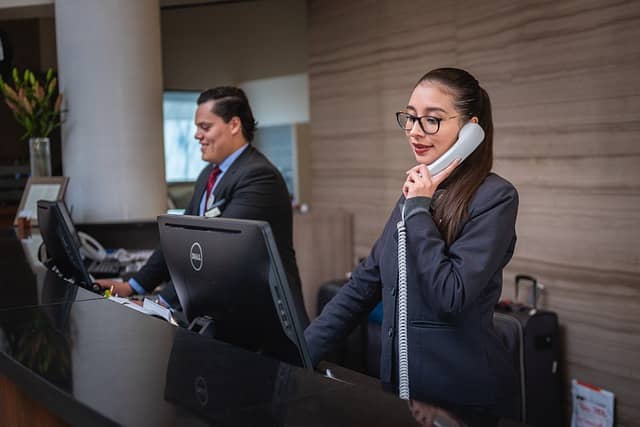How to Get a Job in the Dubai Hotels Industry?